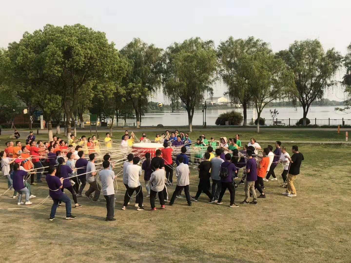 拓展游戲合力擊鼓